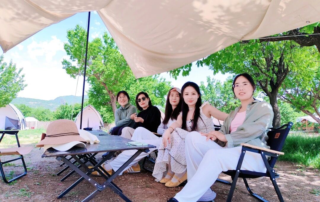 團(tuán)建-12.jpg 團(tuán)建-12.jpg